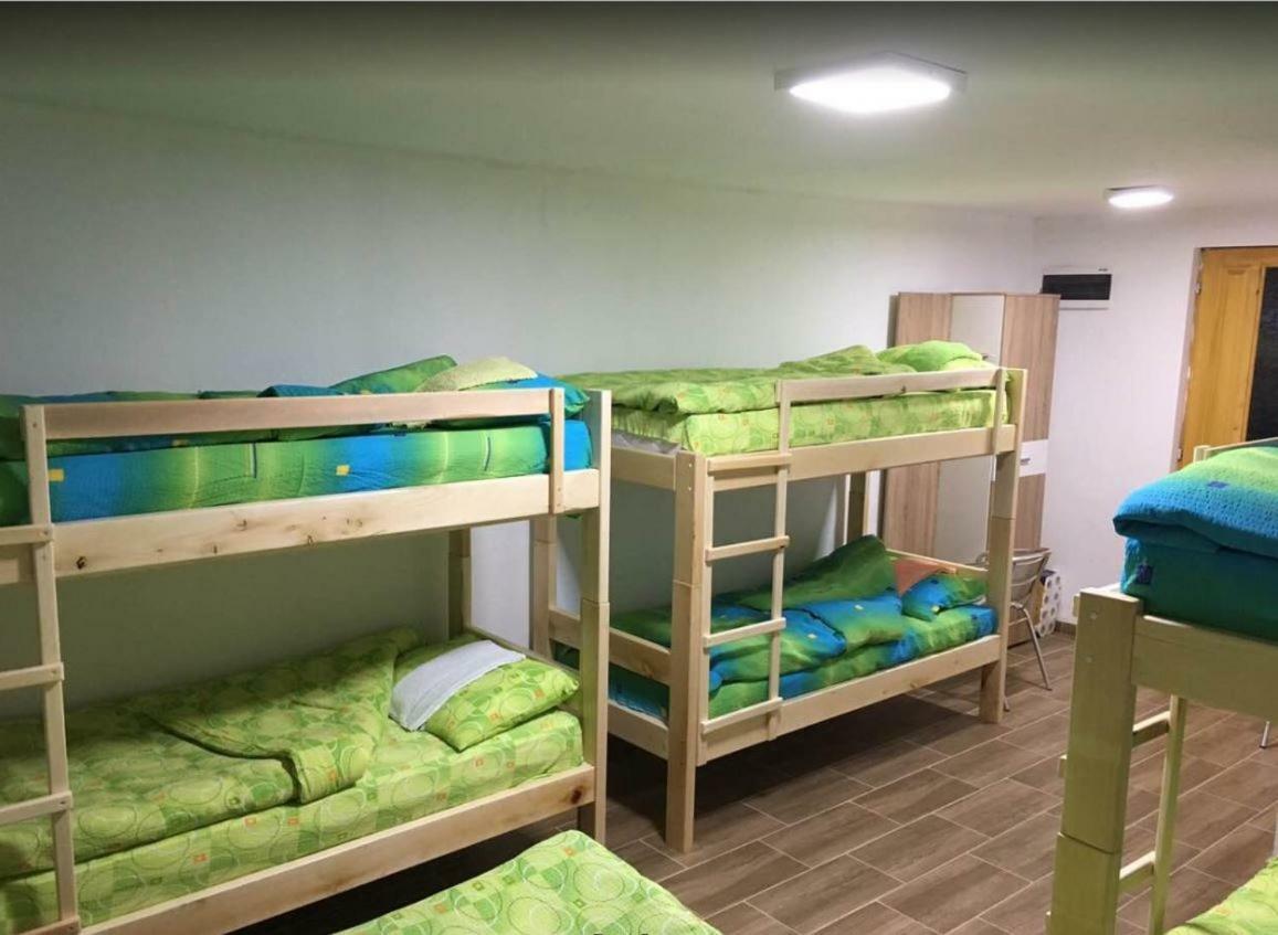 Bed and Breakfast Domacinstvo Kod Gere Crni Vrh Экстерьер фото