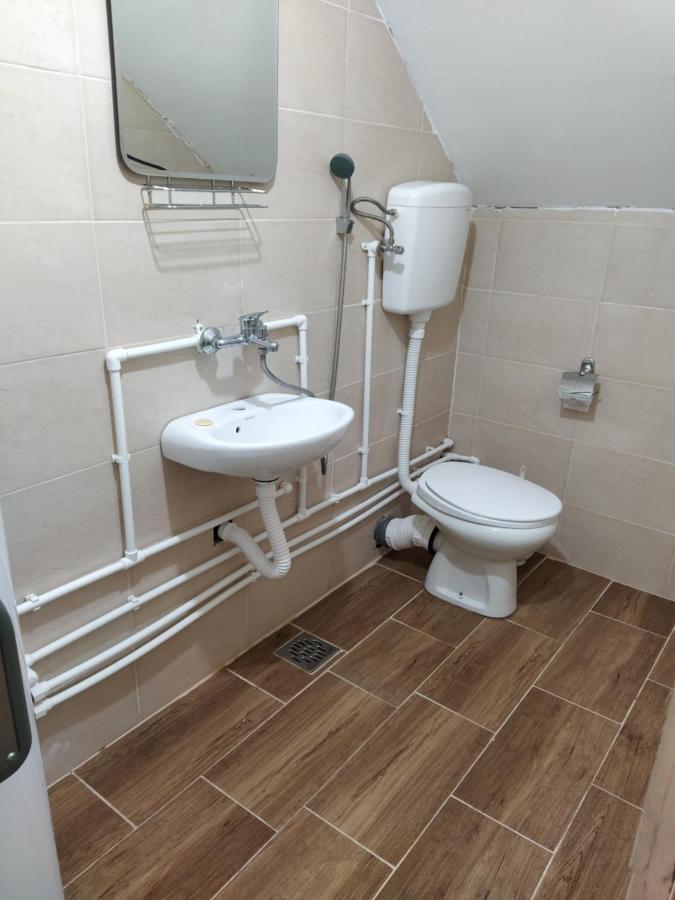 Bed and Breakfast Domacinstvo Kod Gere Crni Vrh Экстерьер фото